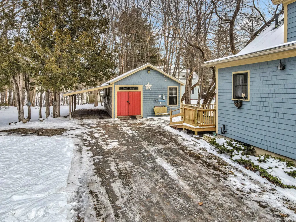 5 Pinehurst Street Augusta ME 04330