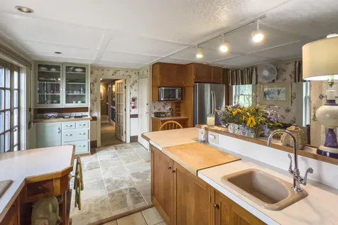 1844 Clarry Hill Road Union ME 04862
