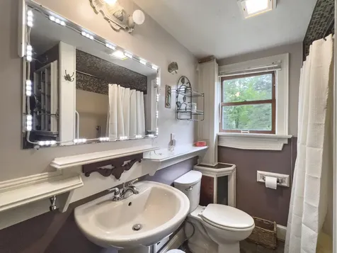 1844 Clarry Hill Road Union ME 04862