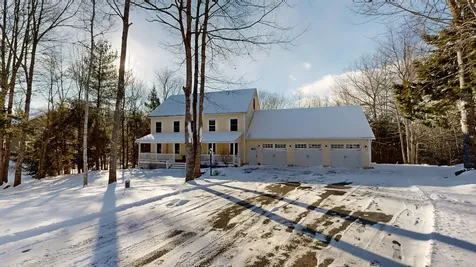 60 Waters Edge Drive Lewiston ME 04240