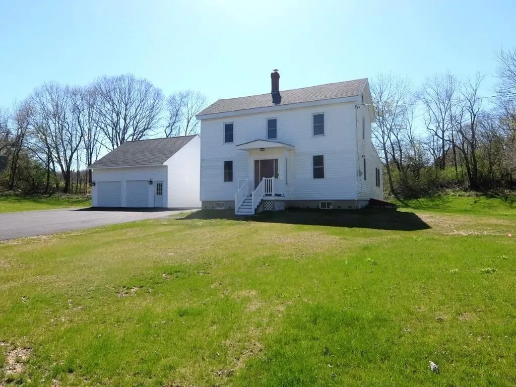 192 Gray Road Falmouth ME 04105
