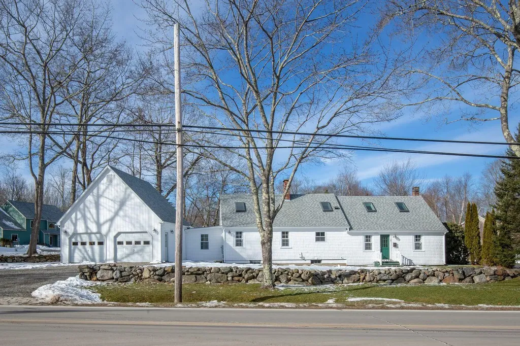 27 Union Street Camden ME 04843