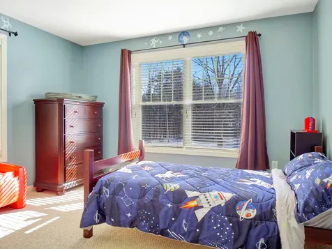 208 North Hunts Meadow Road Whitefield ME 04353