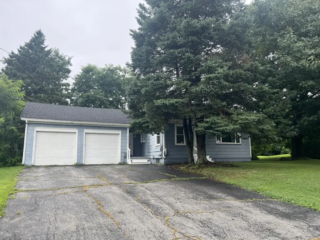 209 Skowhegan Road Fairfield ME 04937