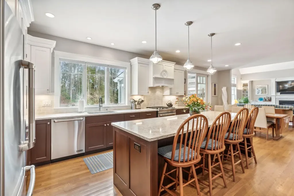 9 Cottagewood Lane Kennebunk ME 04043
