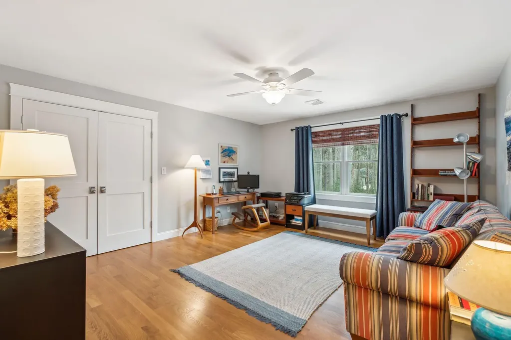 9 Cottagewood Lane Kennebunk ME 04043