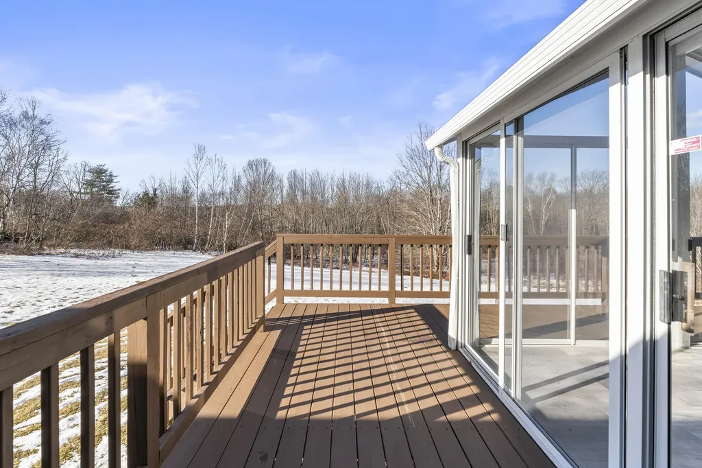 643 Middle Road Sabattus ME 04280