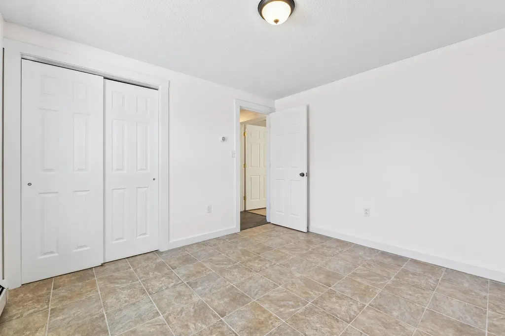 643 Middle Road Sabattus ME 04280