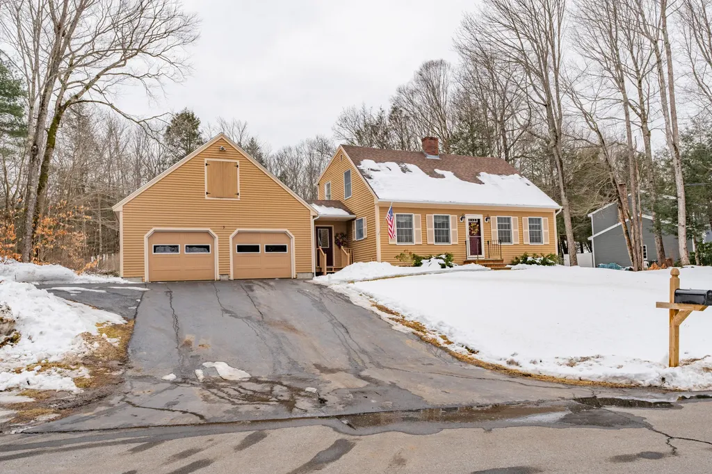 112 Greenwood Road Brunswick ME 04011