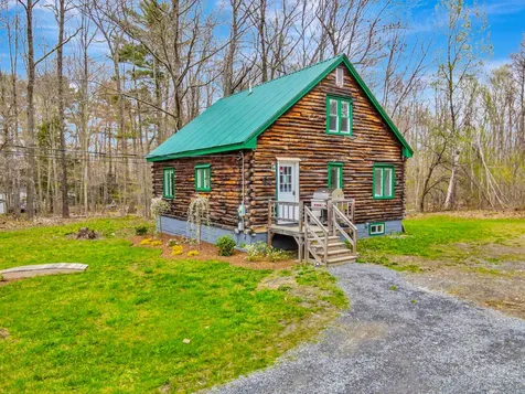 81 Smithfield Road Belgrade ME 04917