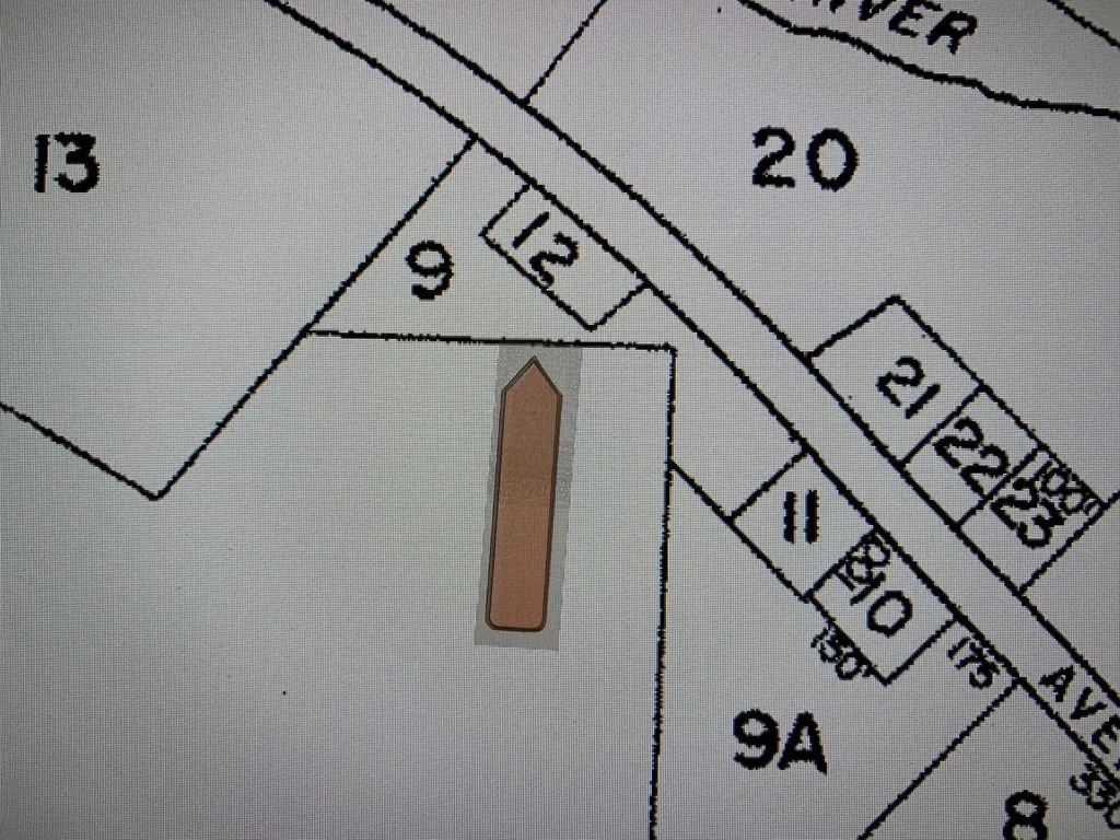 9 Peltoma Avenue Pittsfield ME 04967