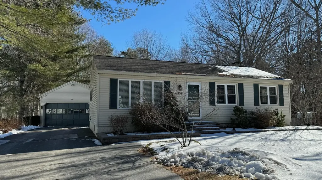 109 Kennebunk Pond Road Lyman ME 04002