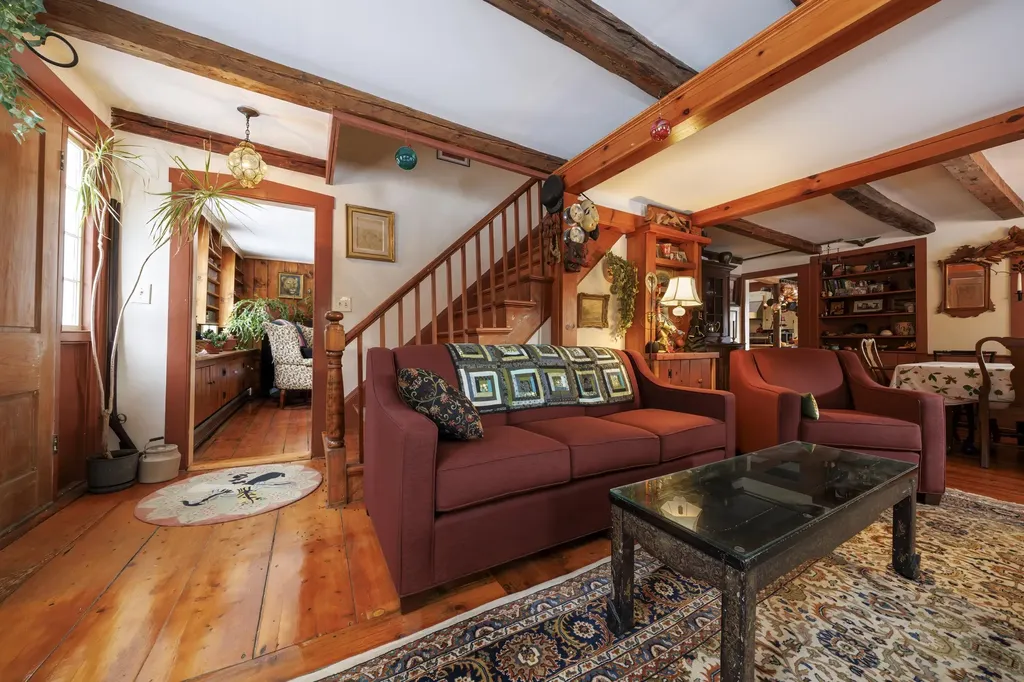838 Newbury Neck Road Surry ME 04684