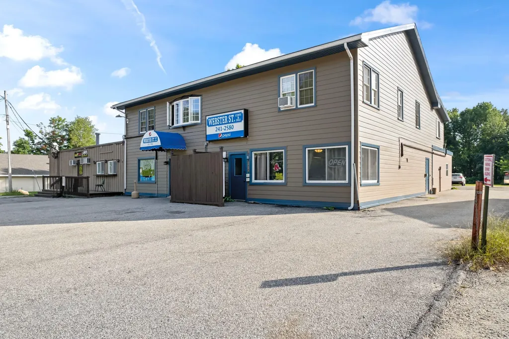 715 Webster Street Lewiston ME 04240