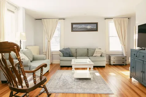 178 West Broadway Bangor ME 04401