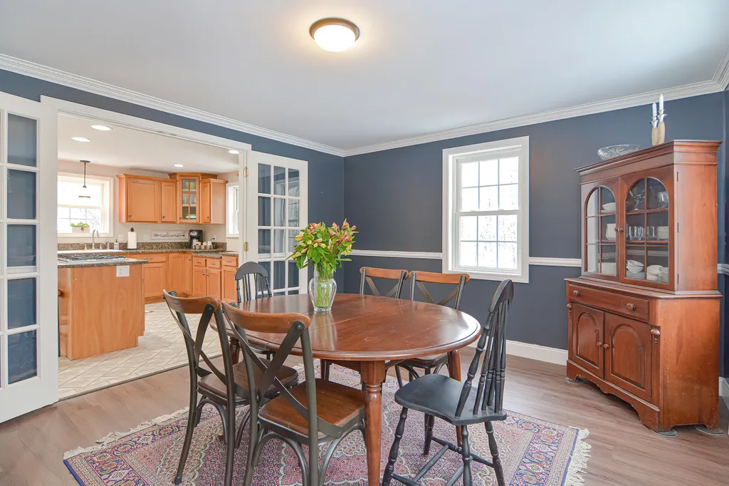 16 Chapman Lane Kennebunk ME 04043