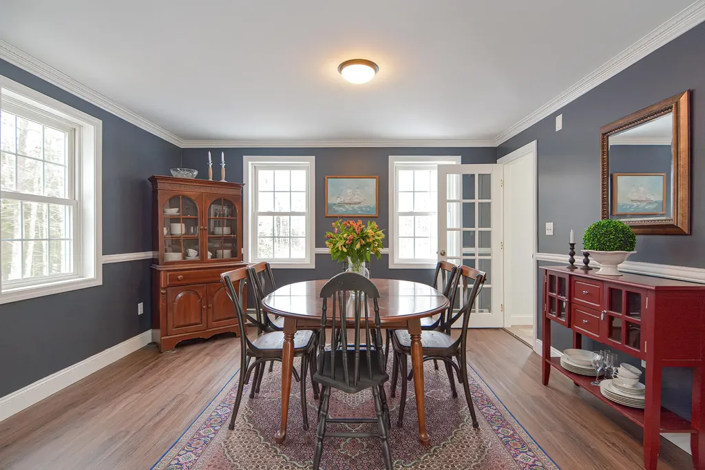 16 Chapman Lane Kennebunk ME 04043