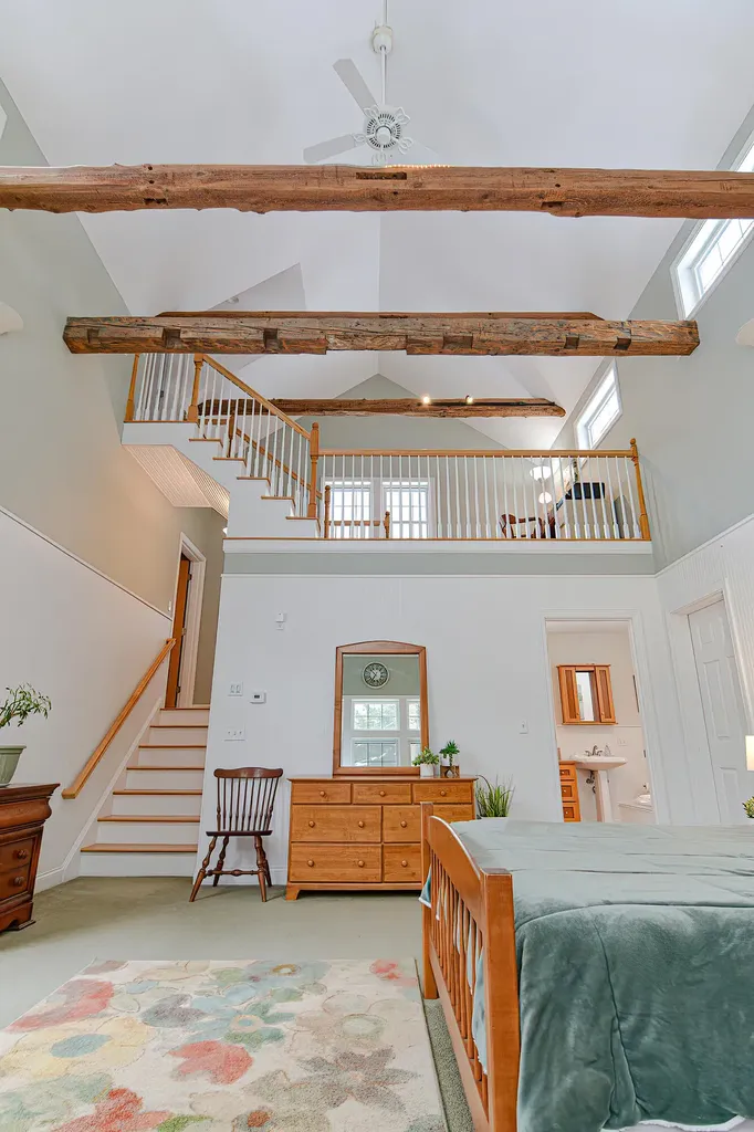 16 Chapman Lane Kennebunk ME 04043