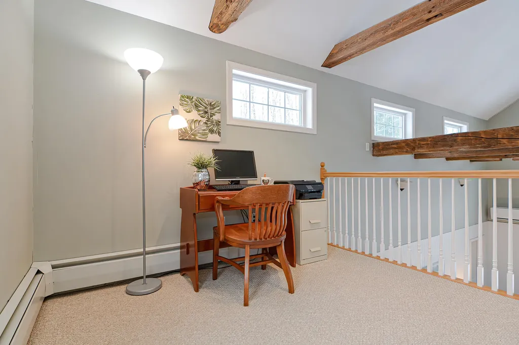 16 Chapman Lane Kennebunk ME 04043