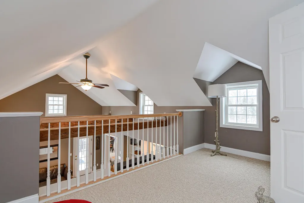 16 Chapman Lane Kennebunk ME 04043