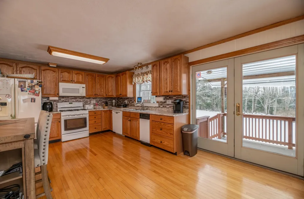 77 Eames Road Jefferson ME 04348