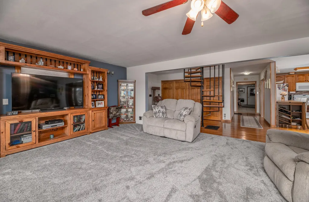 77 Eames Road Jefferson ME 04348