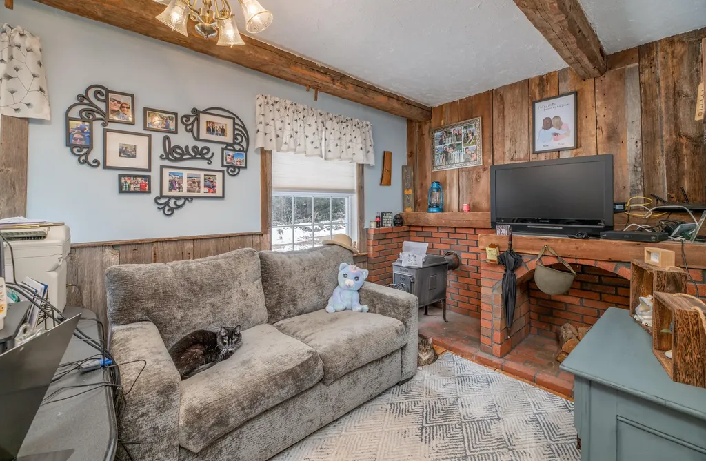 77 Eames Road Jefferson ME 04348