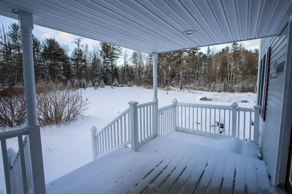 221 Turkey Path Bucksport ME 04416