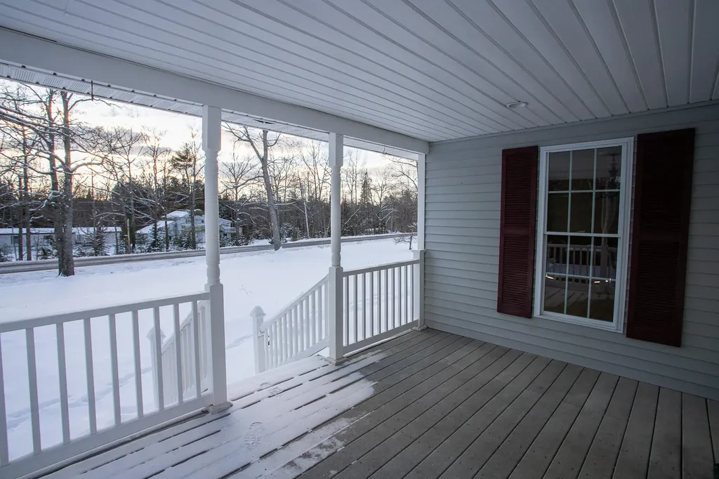 221 Turkey Path Bucksport ME 04416