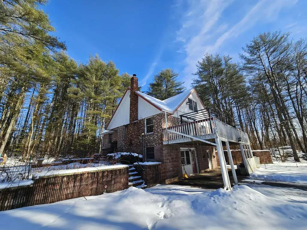 238 Bowdoinham Road Sabattus ME 04280