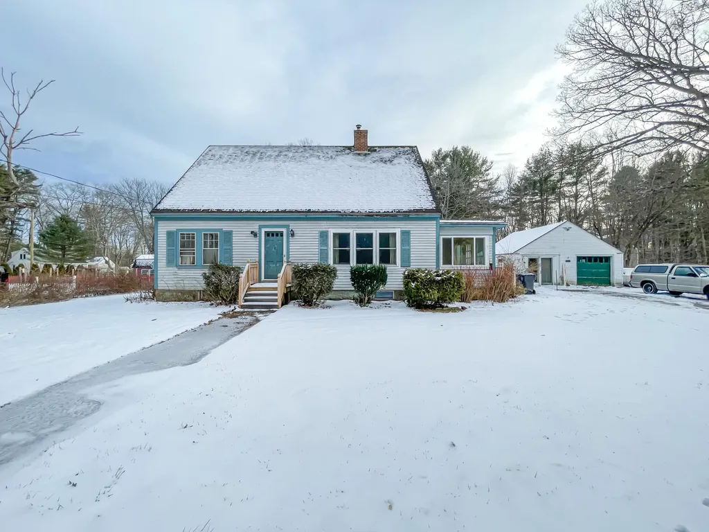 112 High Street Kennebunk ME 04043