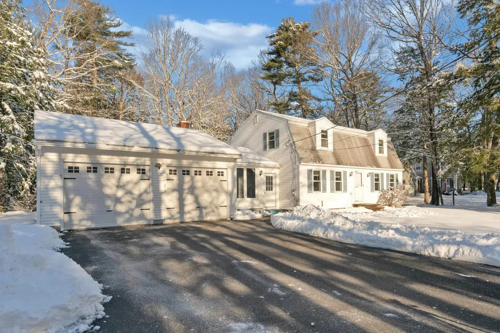 36 Park Road Windham ME 04062