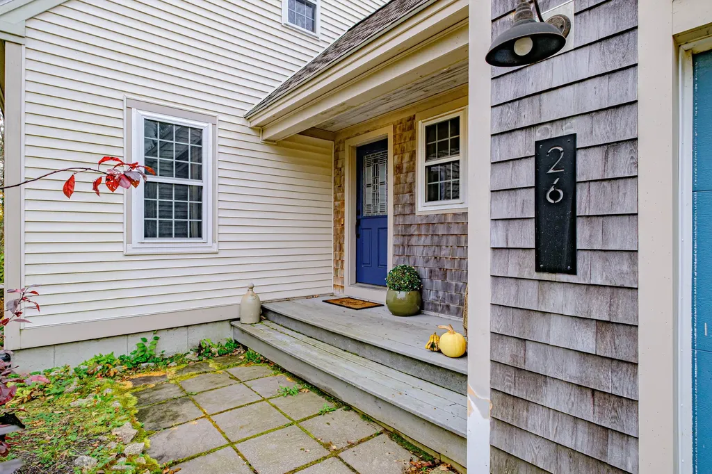 26 Mighty Street Gorham ME 04038