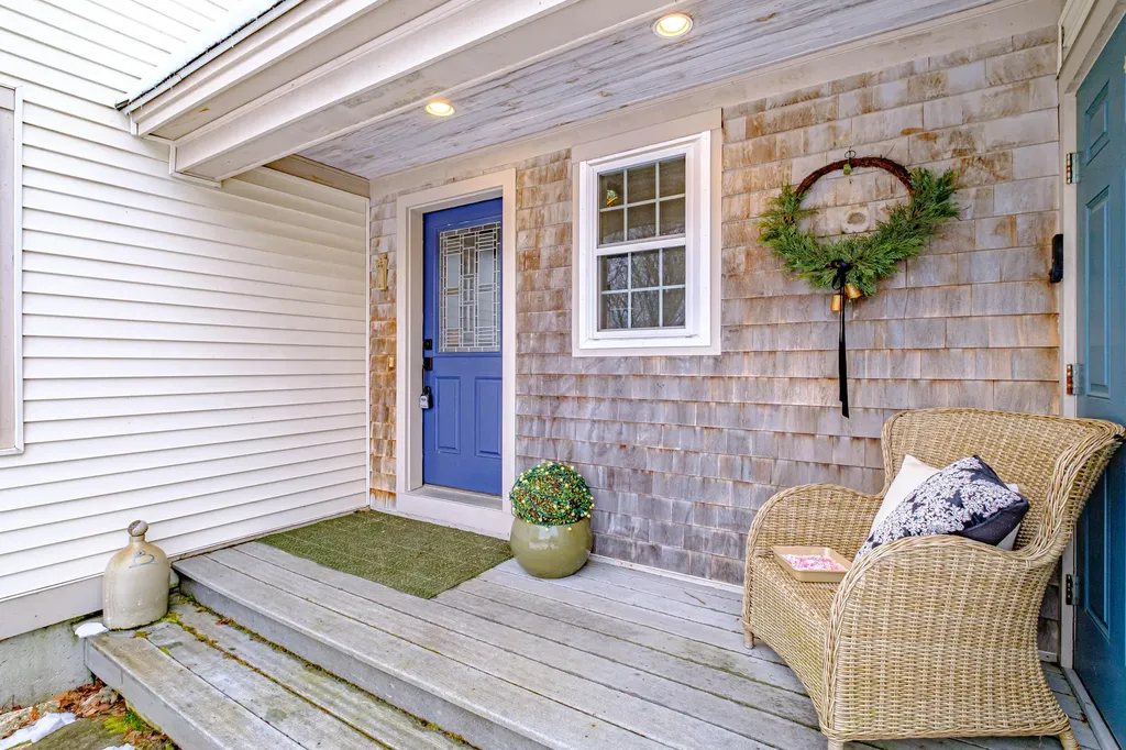 26 Mighty Street Gorham ME 04038