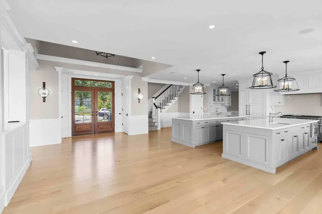 4 Bayberry Lane York ME 03902