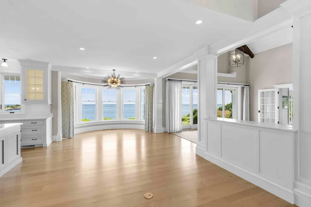 4 Bayberry Lane York ME 03902