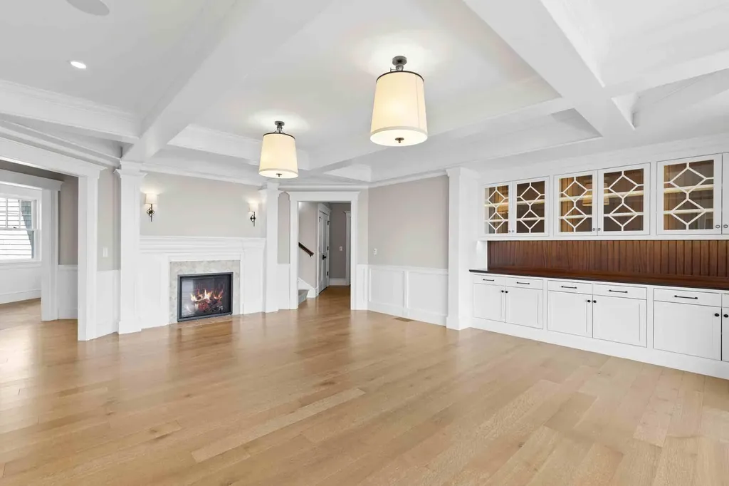 4 Bayberry Lane York ME 03902