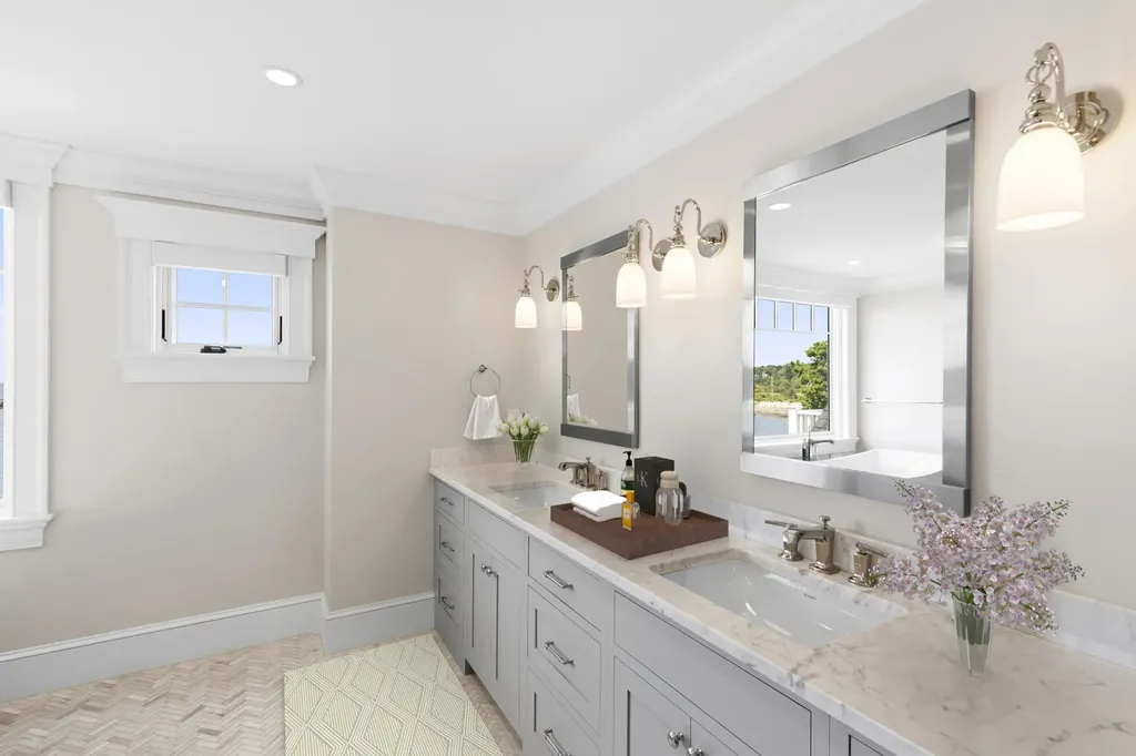 4 Bayberry Lane York ME 03902