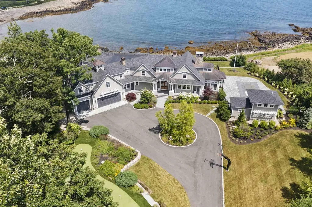 4 Bayberry Lane York ME 03902