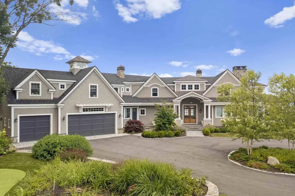 4 Bayberry Lane York ME 03902