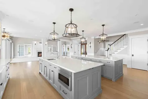 4 Bayberry Lane York ME 03902