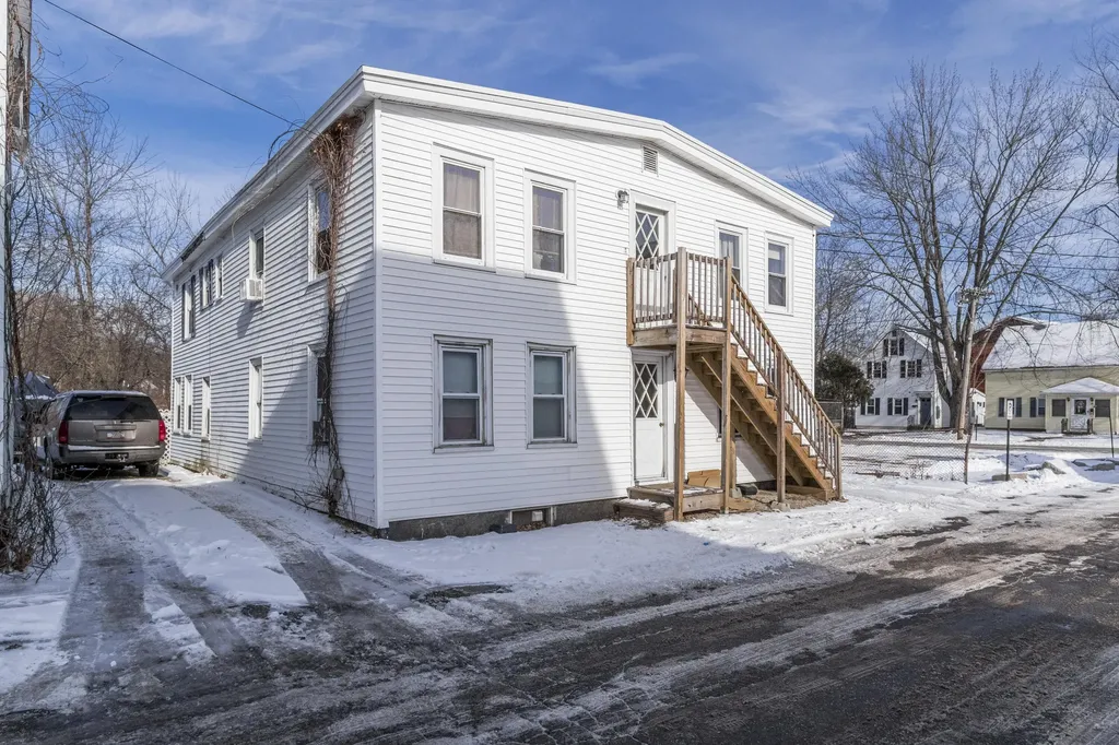 34 Maple Street Biddeford ME 04005