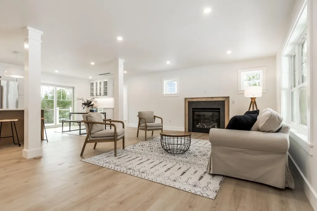 177 Clay Hill Road York ME 03902