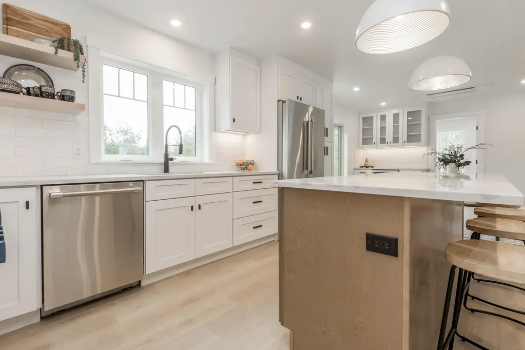 177 Clay Hill Road York ME 03902