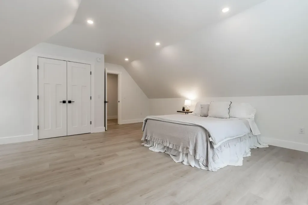 177 Clay Hill Road York ME 03902