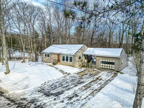 52 Greenville Street Hallowell ME 04347