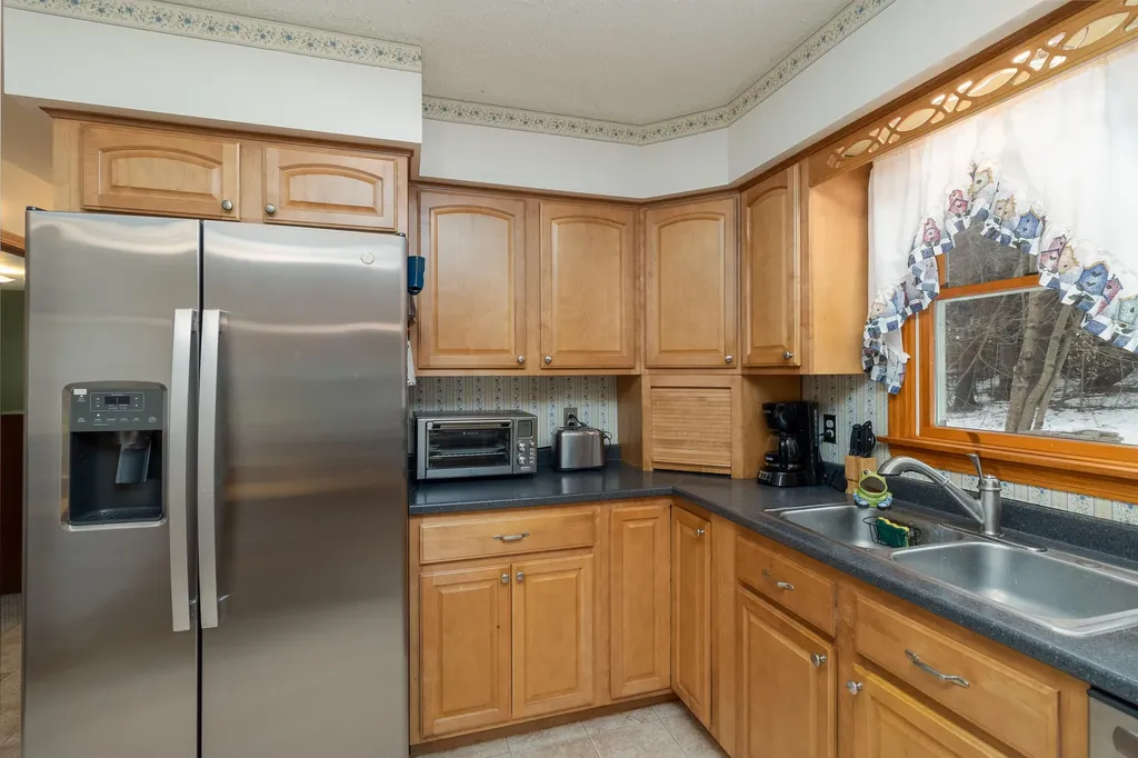 341 Sumner Road Leeds ME 04263
