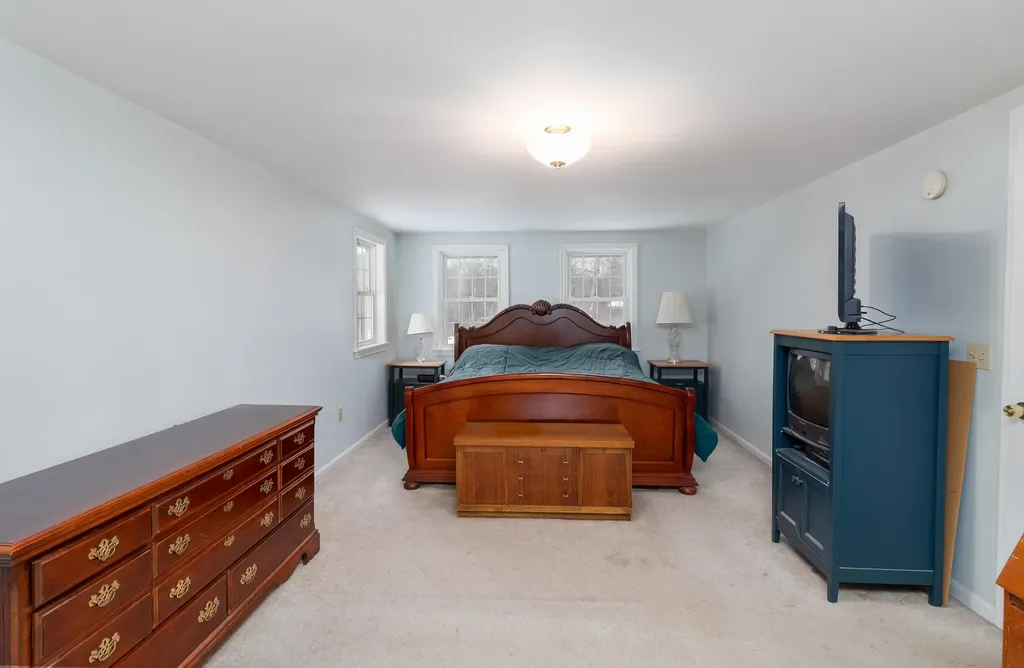 341 Sumner Road Leeds ME 04263