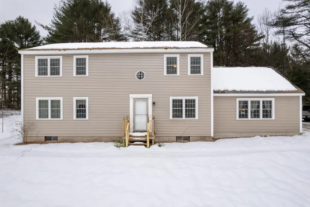 341 Sumner Road Leeds ME 04263