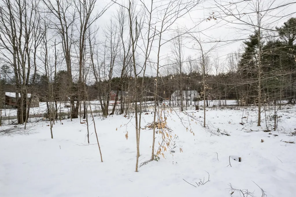 341 Sumner Road Leeds ME 04263